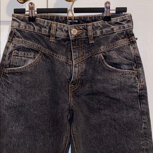Frank & Oak- Linda balloon fit Jean in washed grey